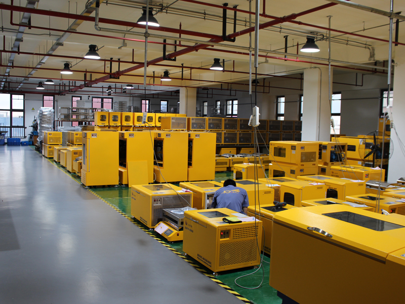 Fábrica de agitadores incubadores y agitadores de laboratorio